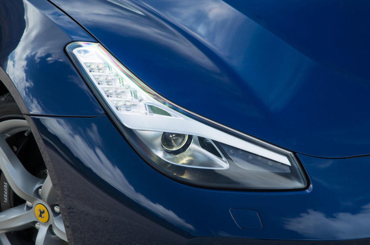 Ferrari GTC4 Lusso headlights