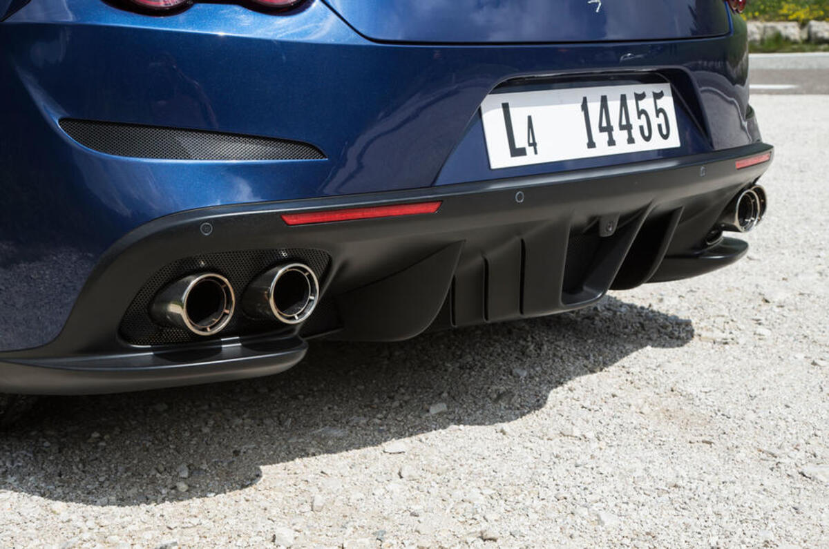 Ferrari GTC4 Lusso rear diffuser