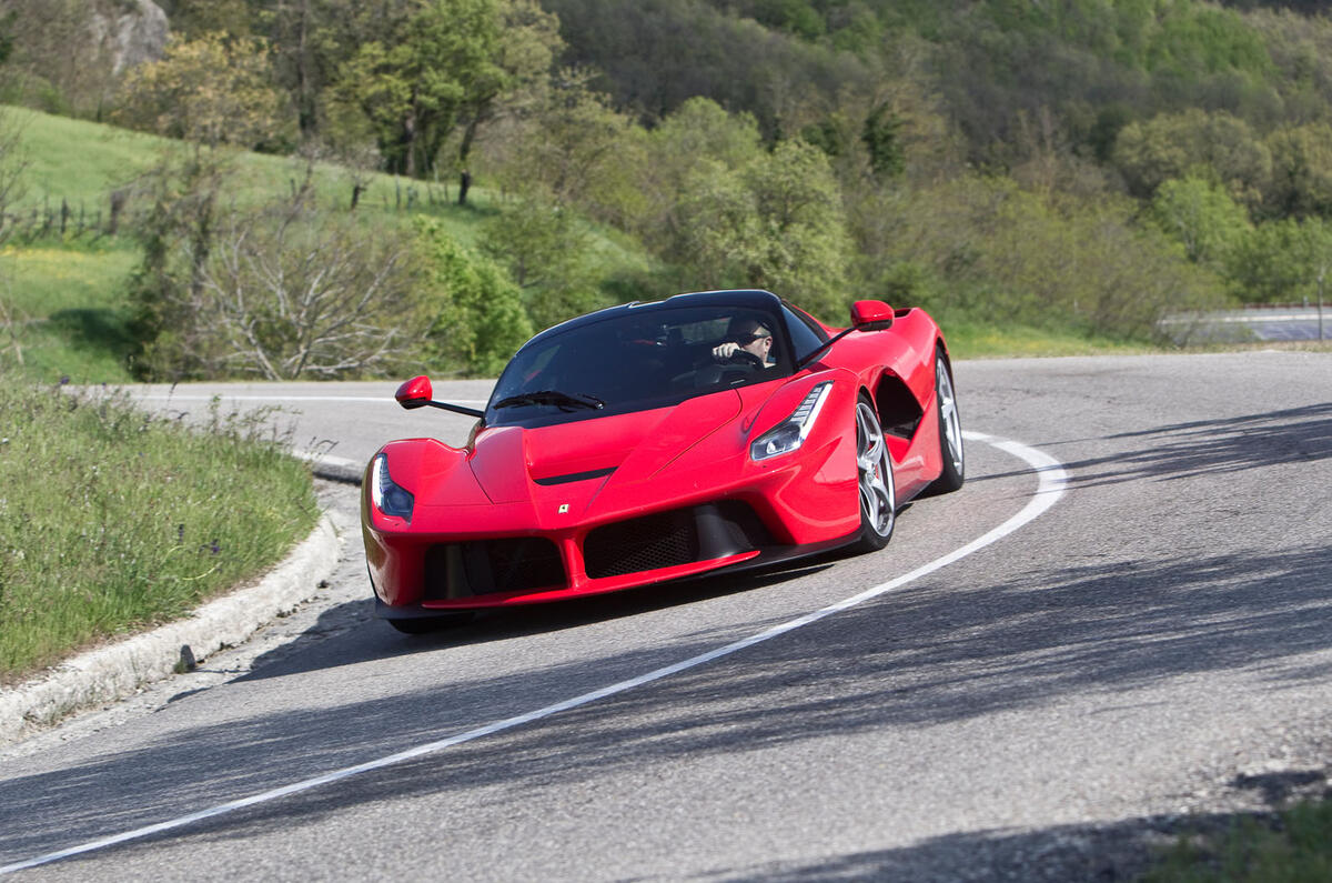 Ferrari LaFerrari hard cornering