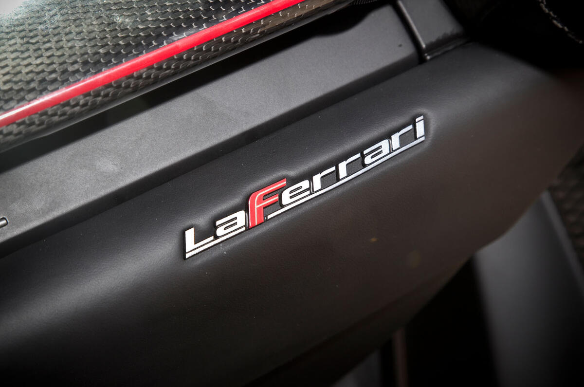 Ferrari LaFerrari badging