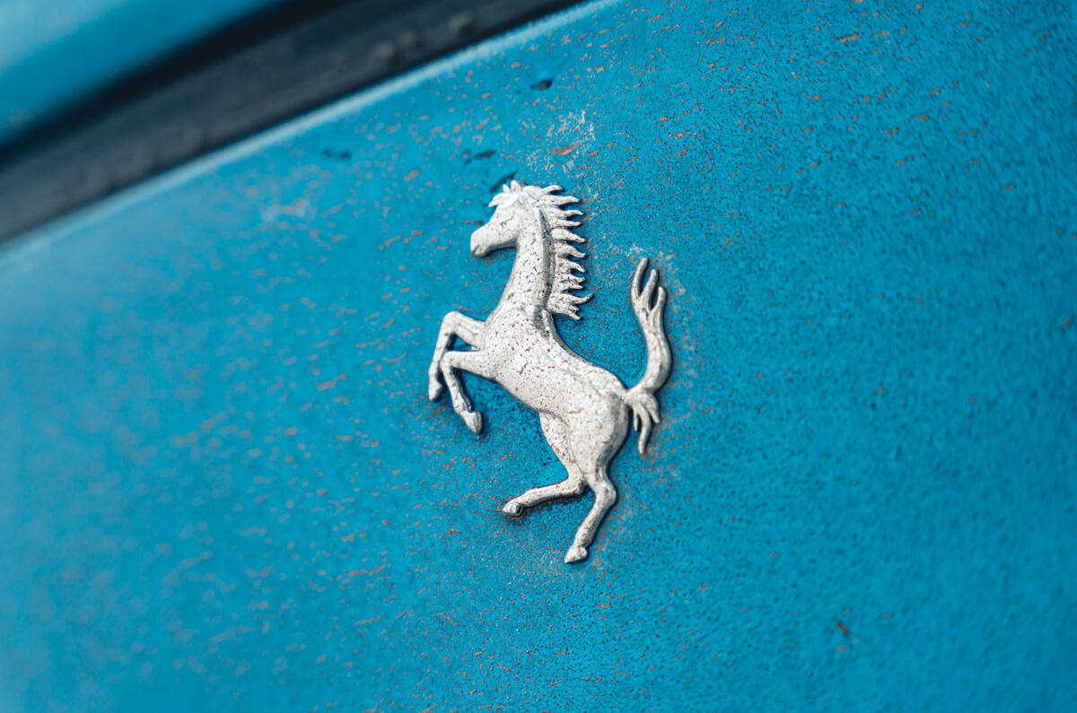 ferrari purosangue 2023 31 badge