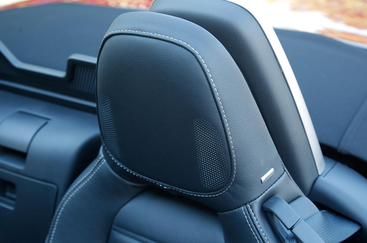 Fiat 124 Spider interior | Autocar