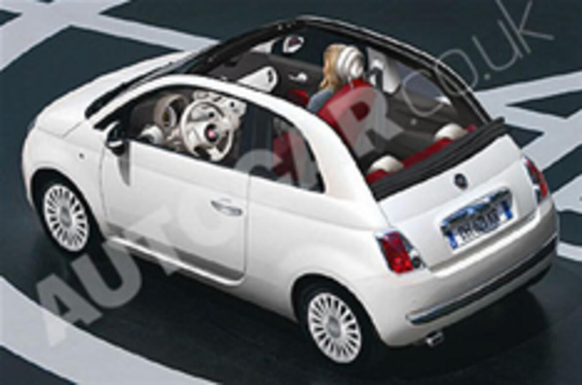 Fiat 500 cabrio snapped