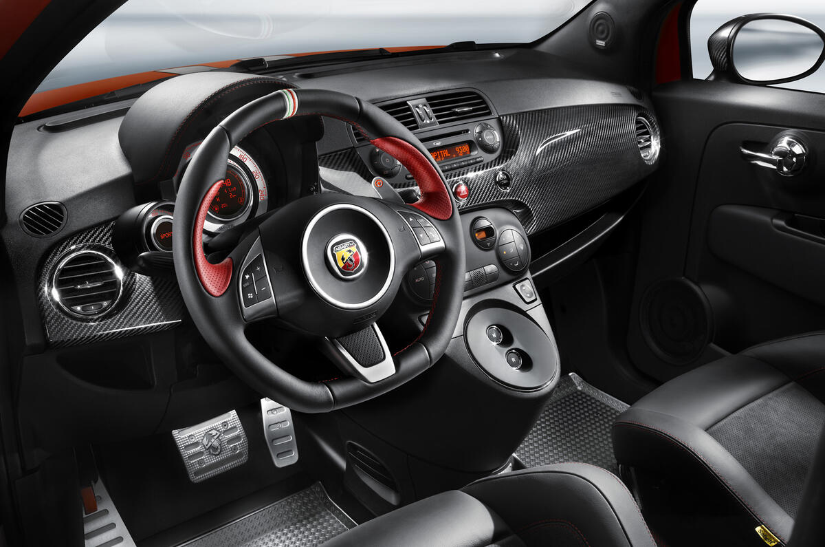 Ferrari S 30k Fiat 500 Abarth Autocar