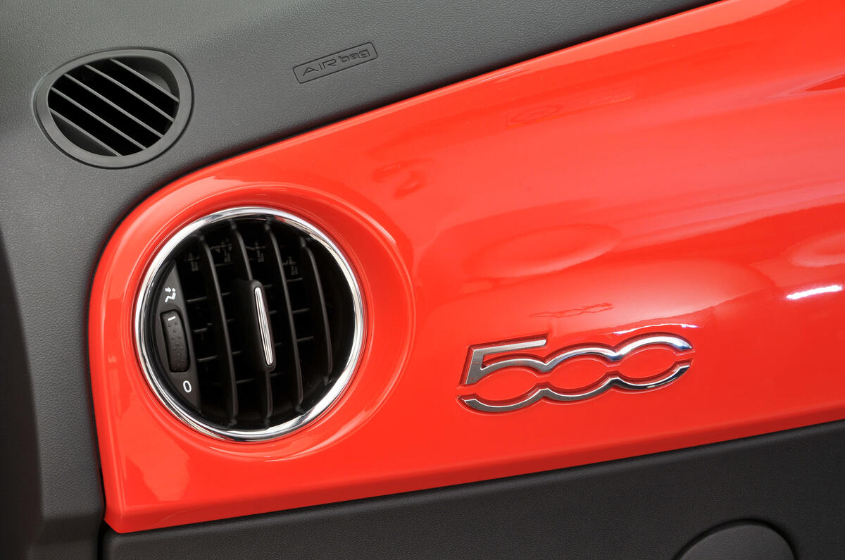 Fiat 500 air vents