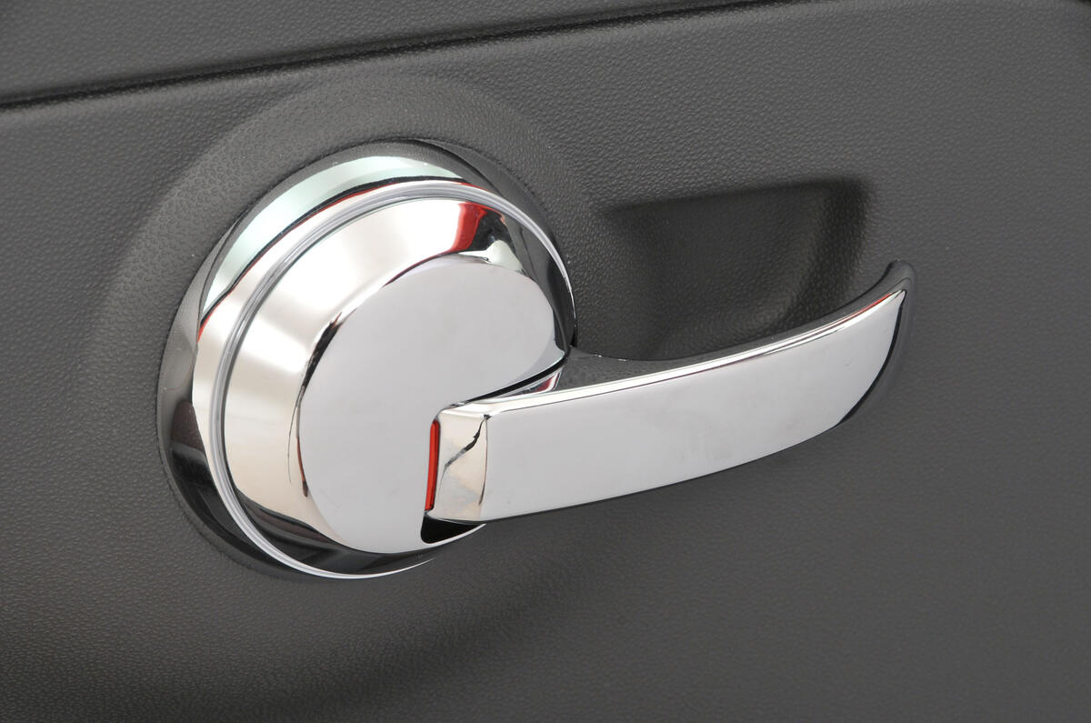 Fiat 500 chrome door handle