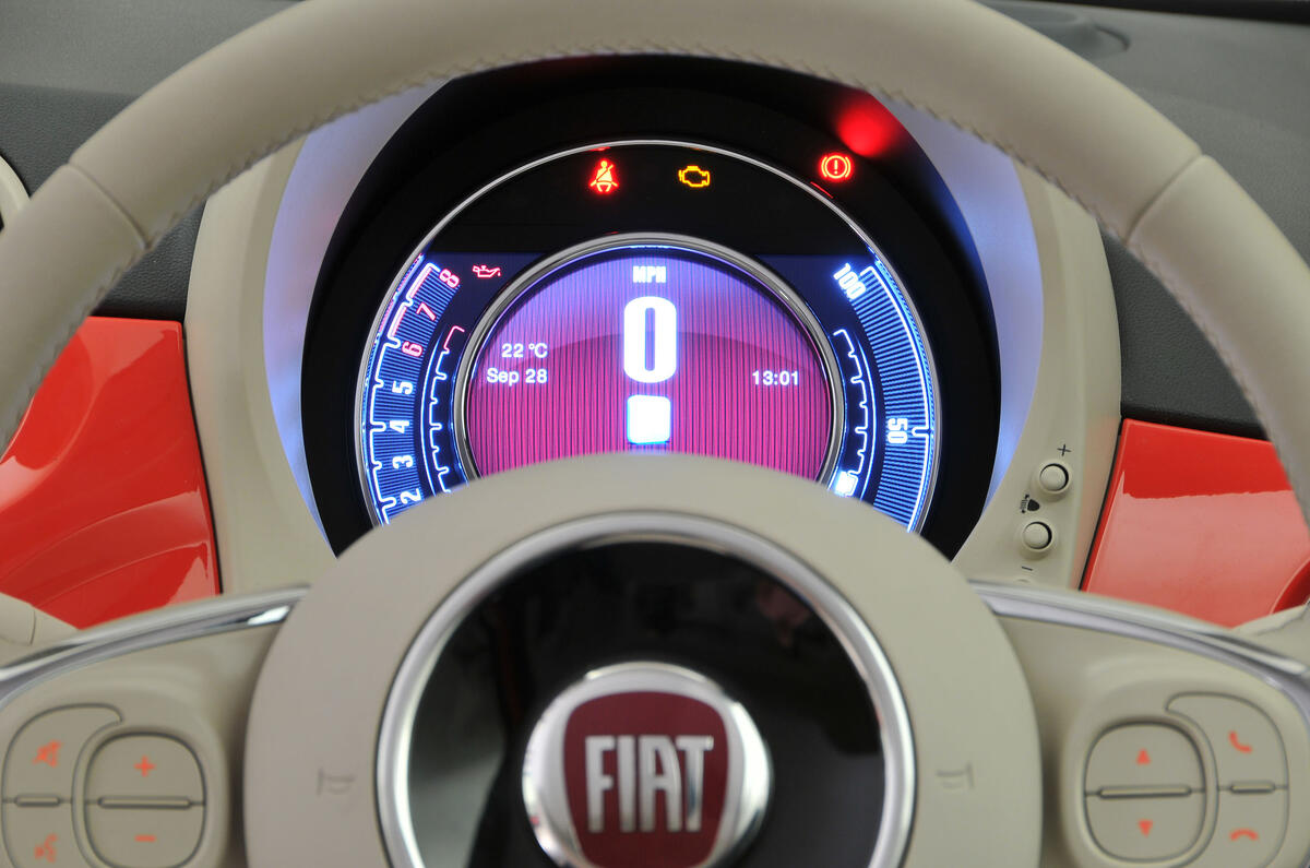 Fiat 500 instrument cluster