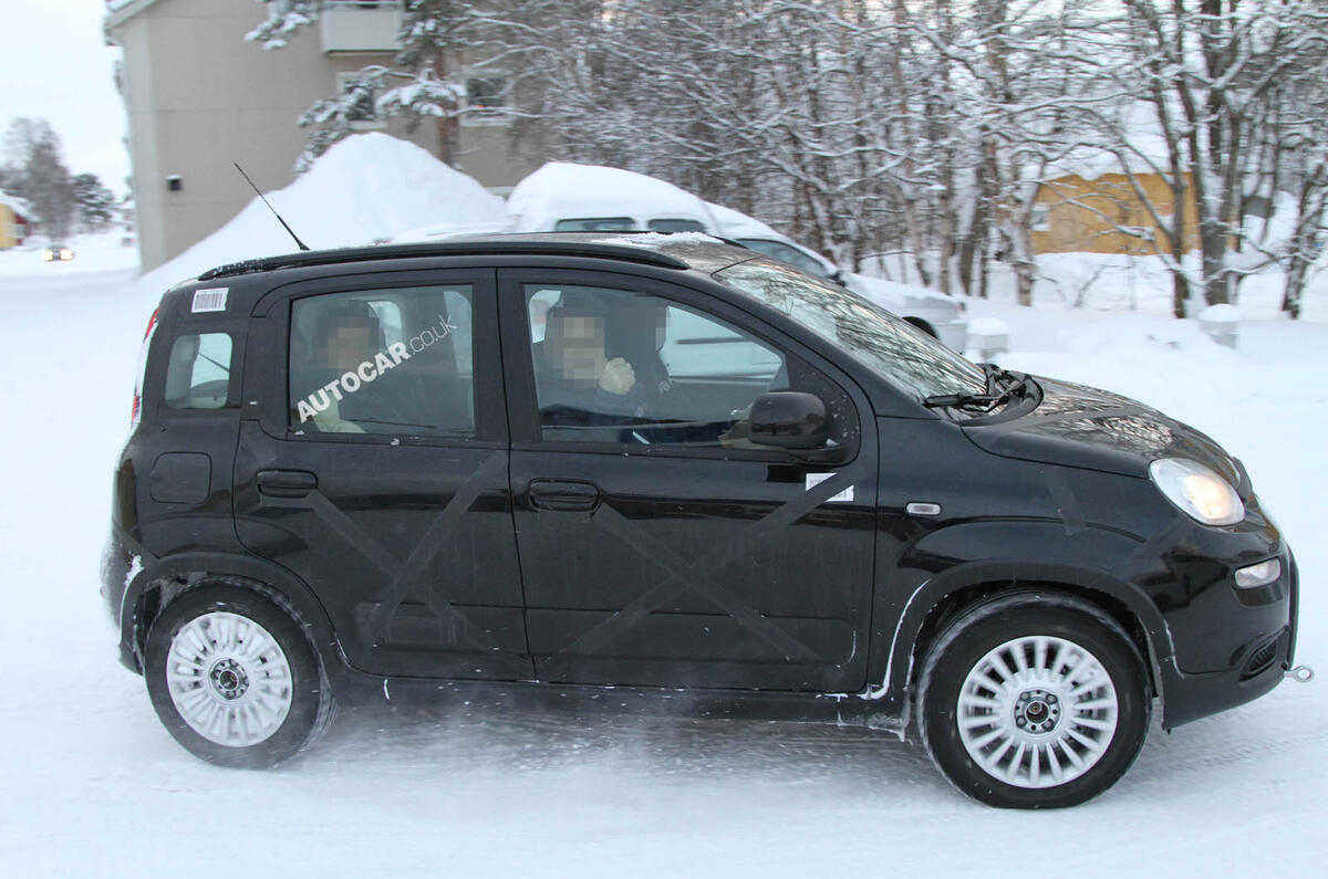 Spy pictures: Fiat Panda 4x4