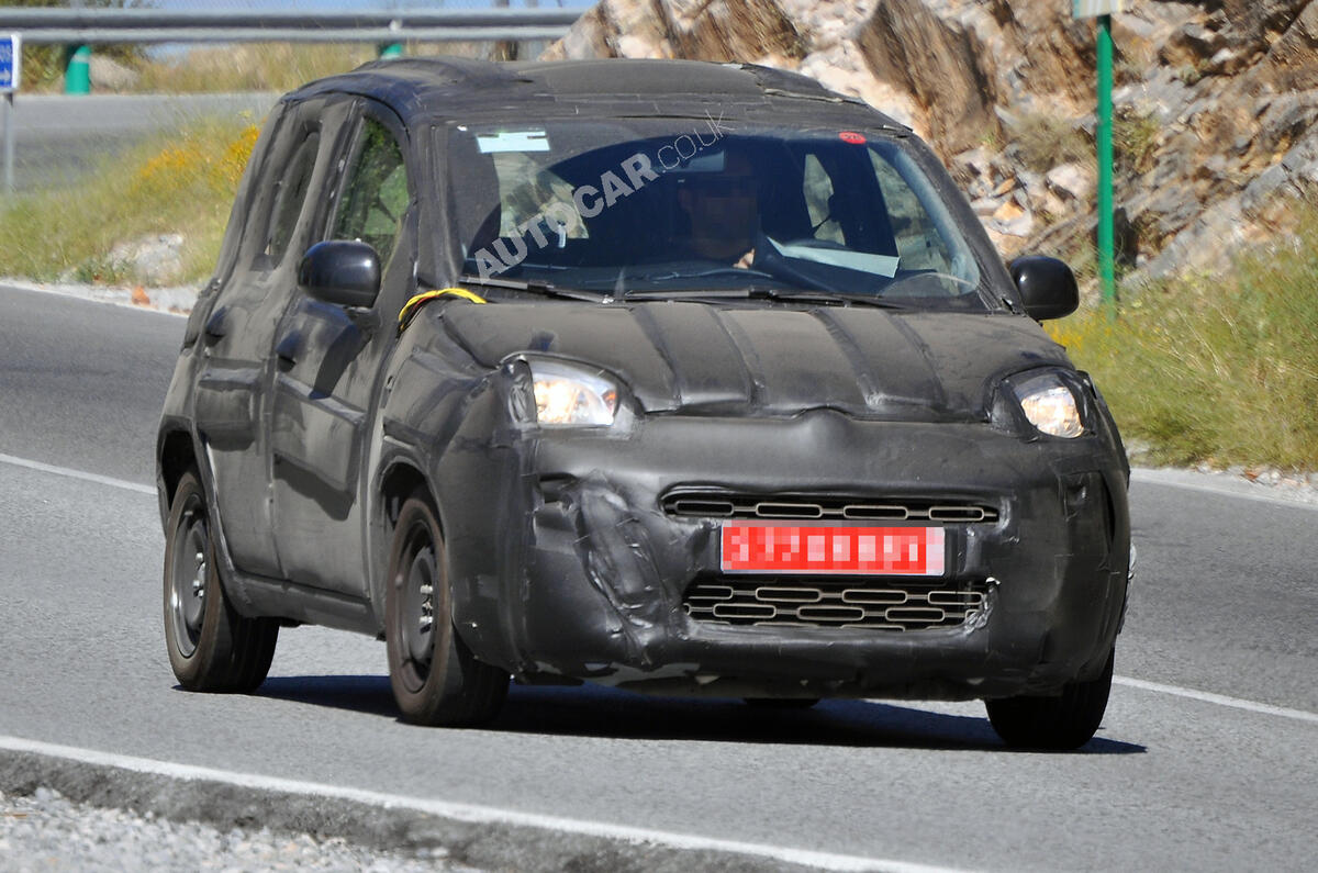 New Fiat Panda spied testing