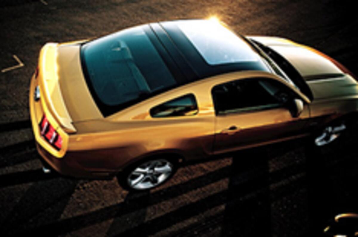 Mustang gets a panoramic roof