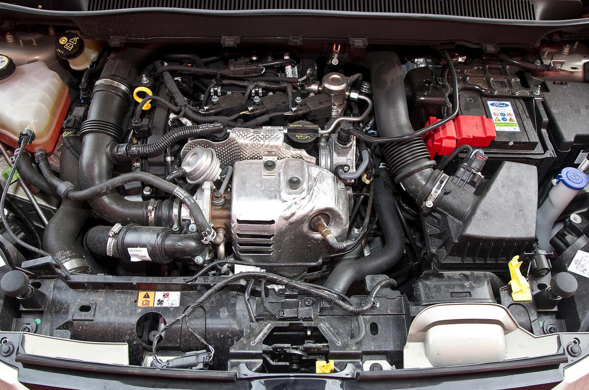 Ford B Max 12 17 Review 21 Autocar
