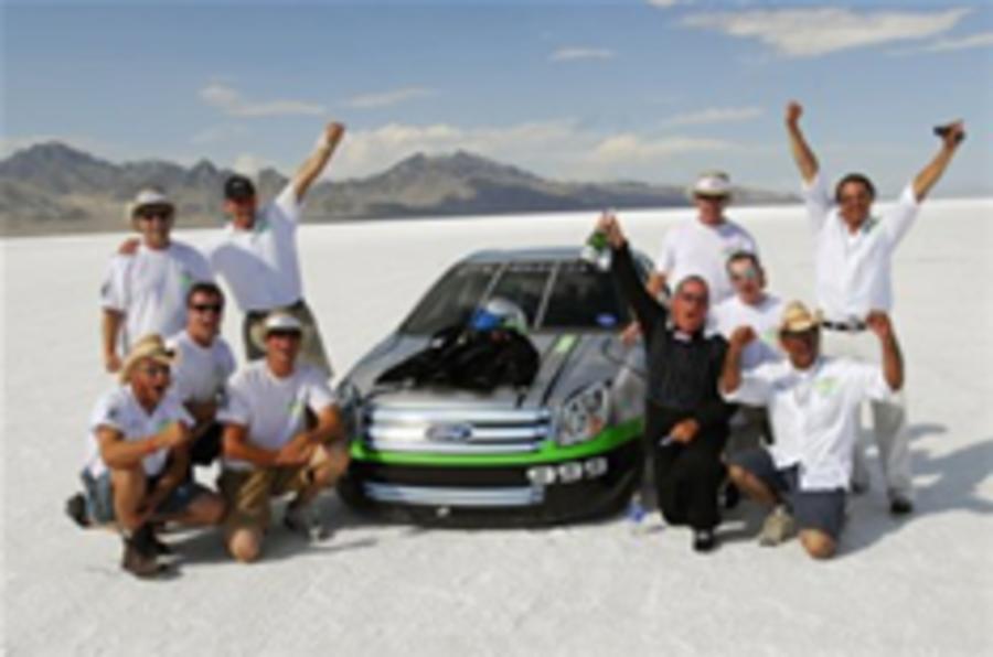 Ford speeds to hydrogen record
