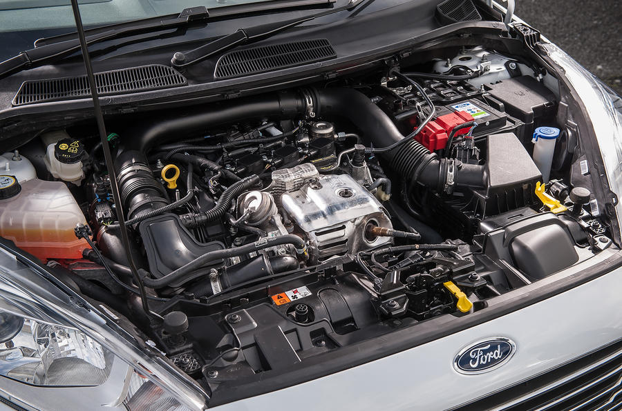 Ford Fiesta compartiment moteur
