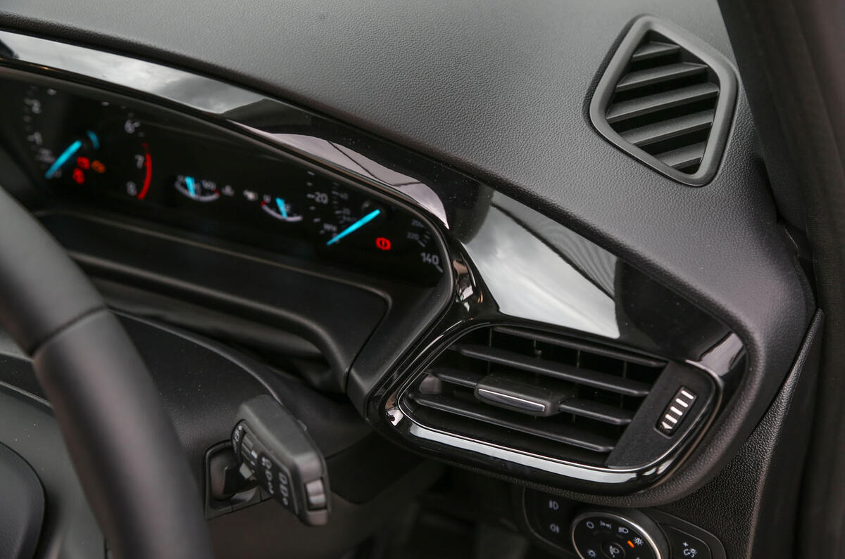Ford Fiesta gloss black interior trim