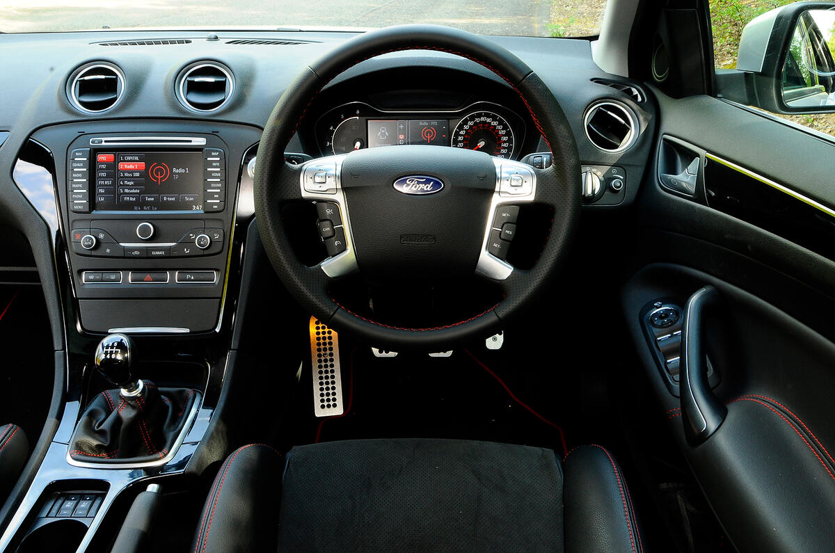 Ford Mondeo 2007 2014 Interior Autocar