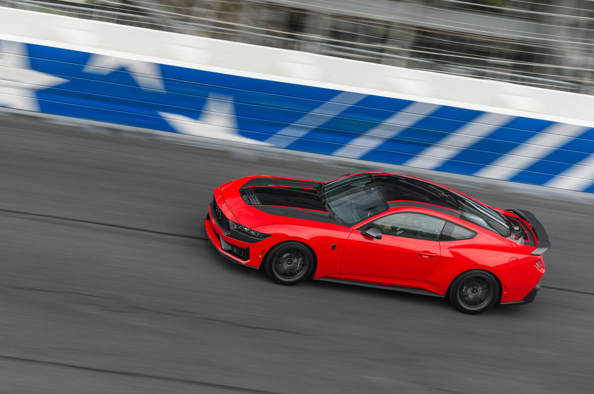 ford mustang dark horse review 202308 panning on track