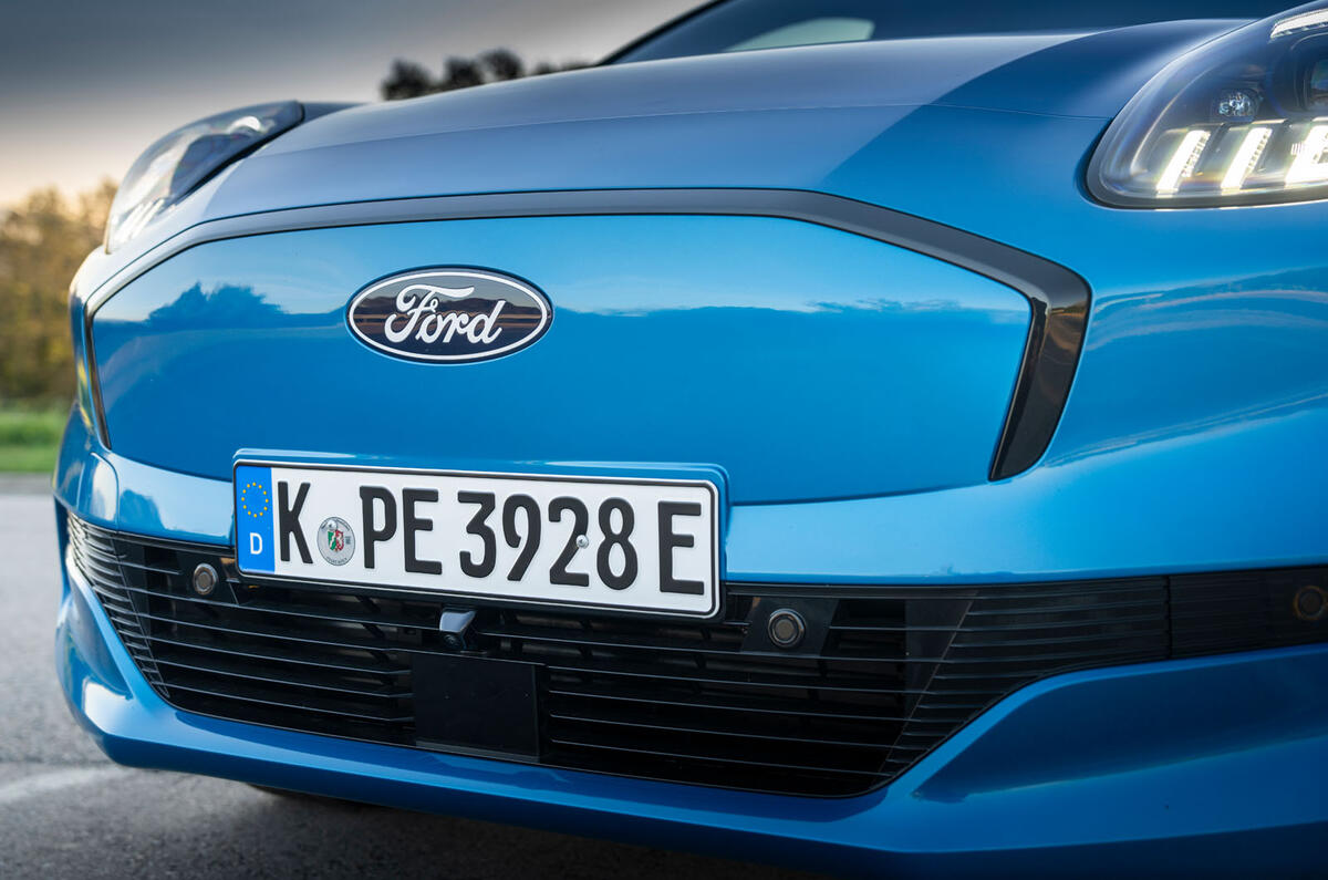 Ford Puma Gen E 2025 Review avant détail 121