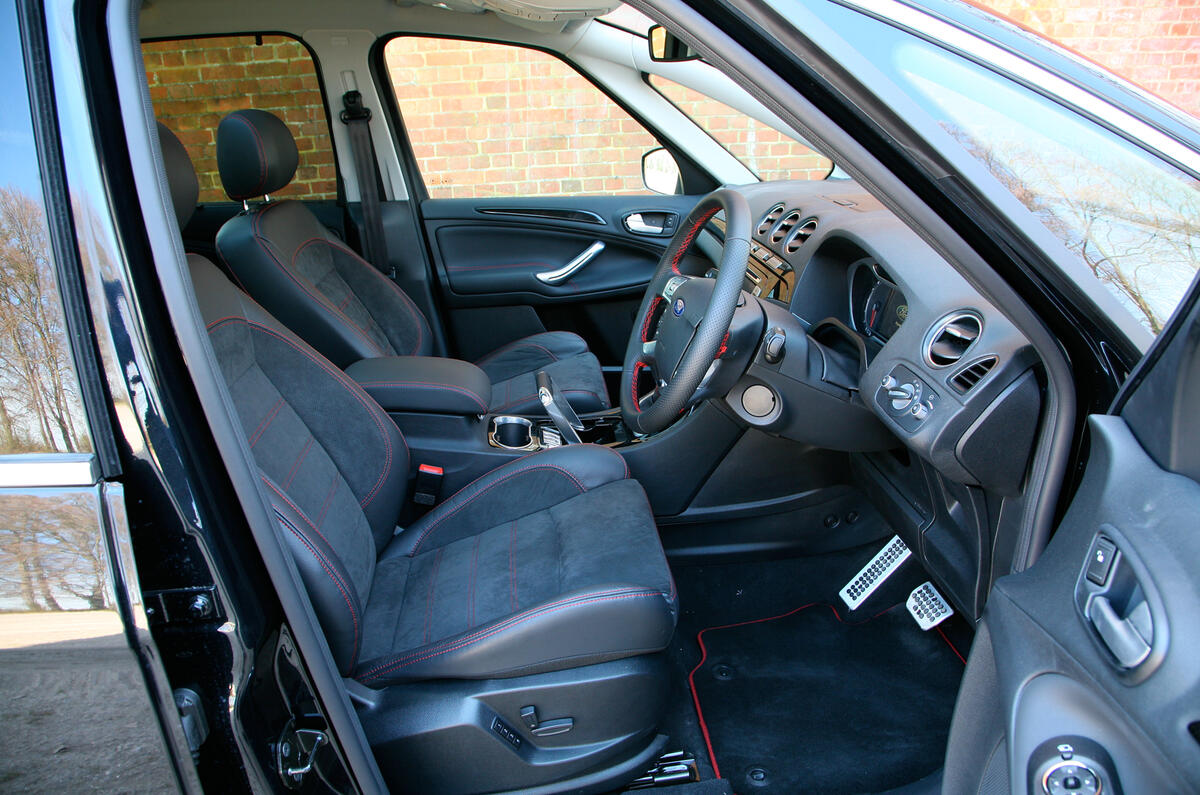 Ford S-Max 2006-2014 interior | Autocar Ford S-Max 2006-2014 interior | Autocar