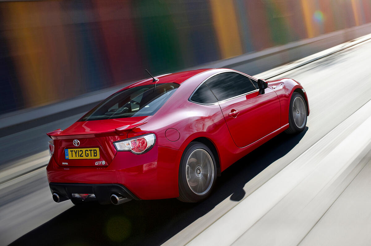 Toyota GT 86 automatic first UK drive