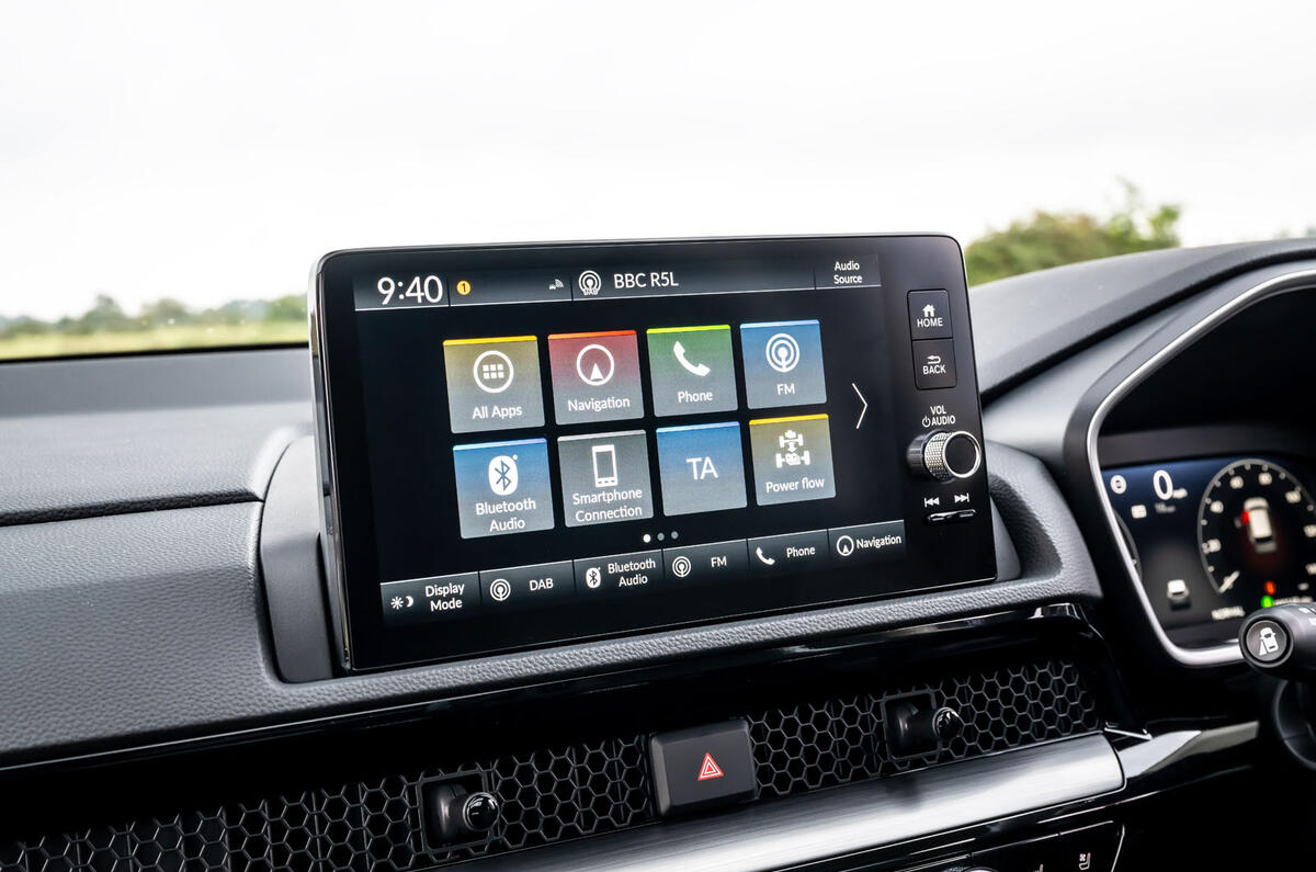 Honda CR-V review 2023 014 infotainment