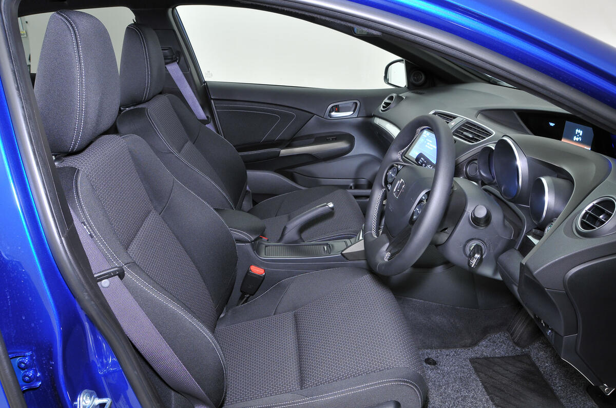 Honda Civic 2012-2017 interior | Autocar Honda Civic 2012-2017 interior | Autocar