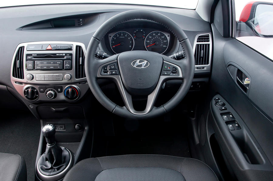 Hyundai I20 2009 2014 Interior Autocar