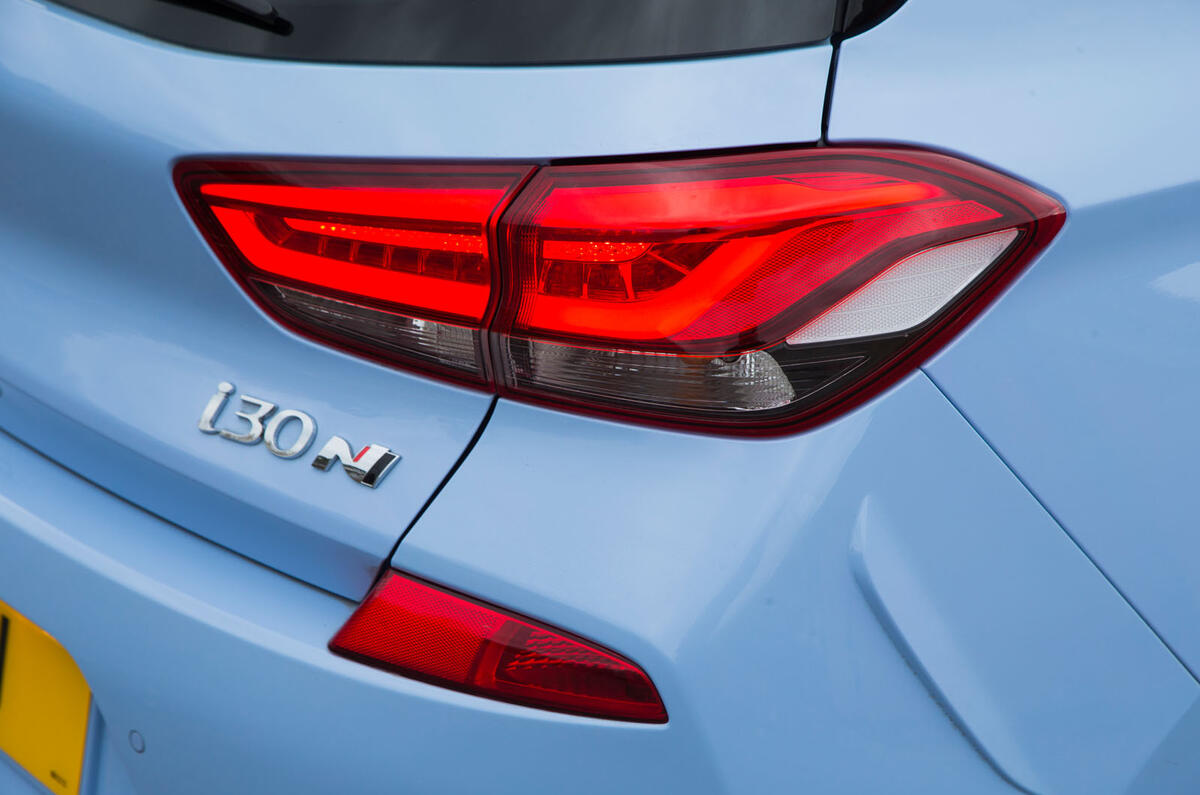 Hyundai i30 N rear light