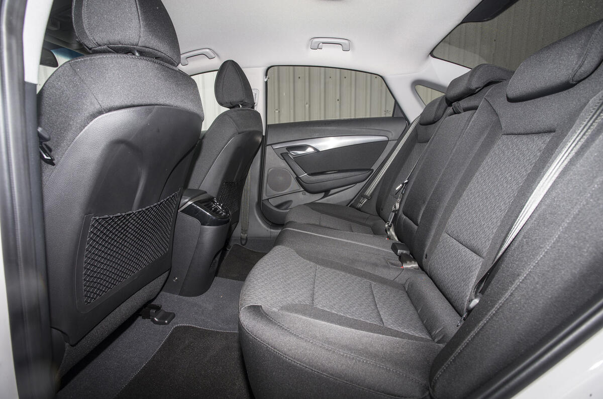 Hyundai I40 Interior Autocar