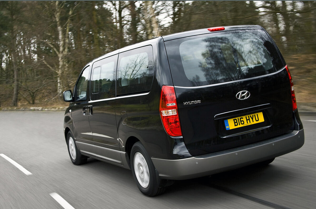 Hyundai i800 Review (2022) Autocar