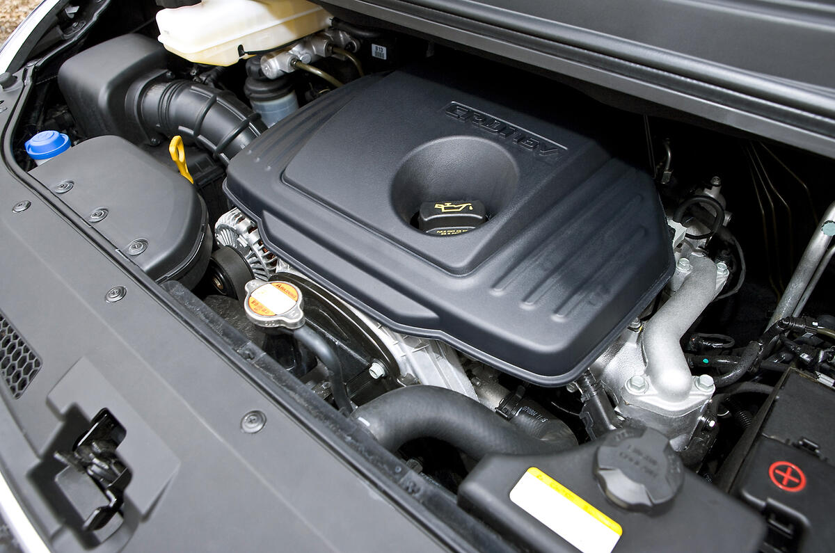 Hyundai i800 Review (2022) Autocar