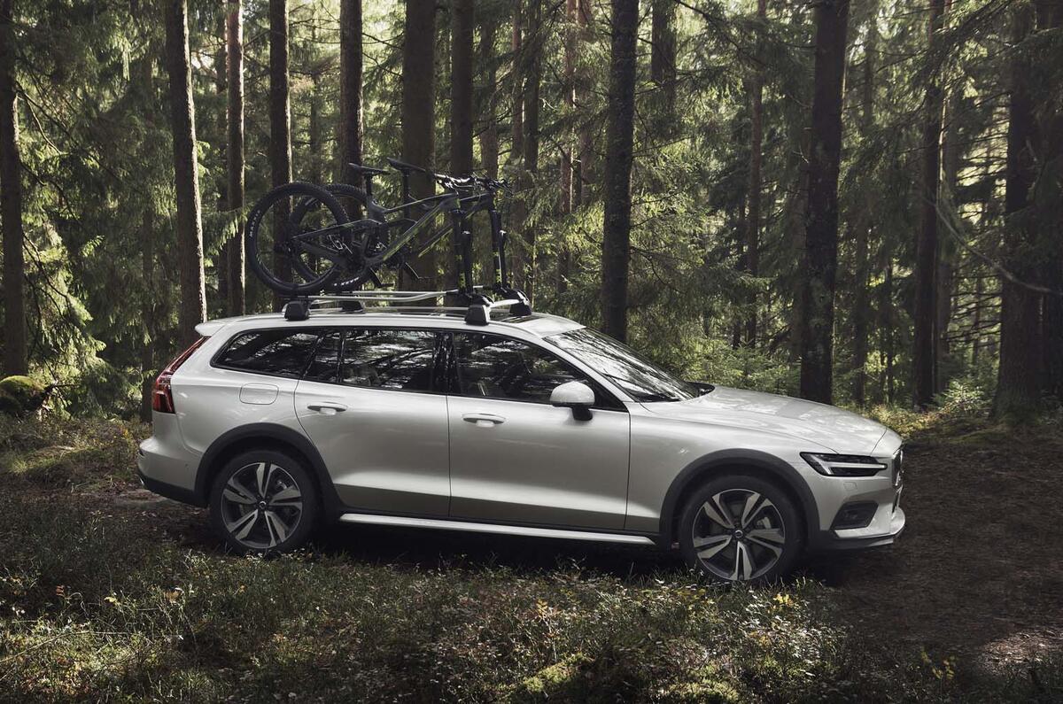 Volvo V60 Cross Country Uk Prices And Specs Announced Autocar