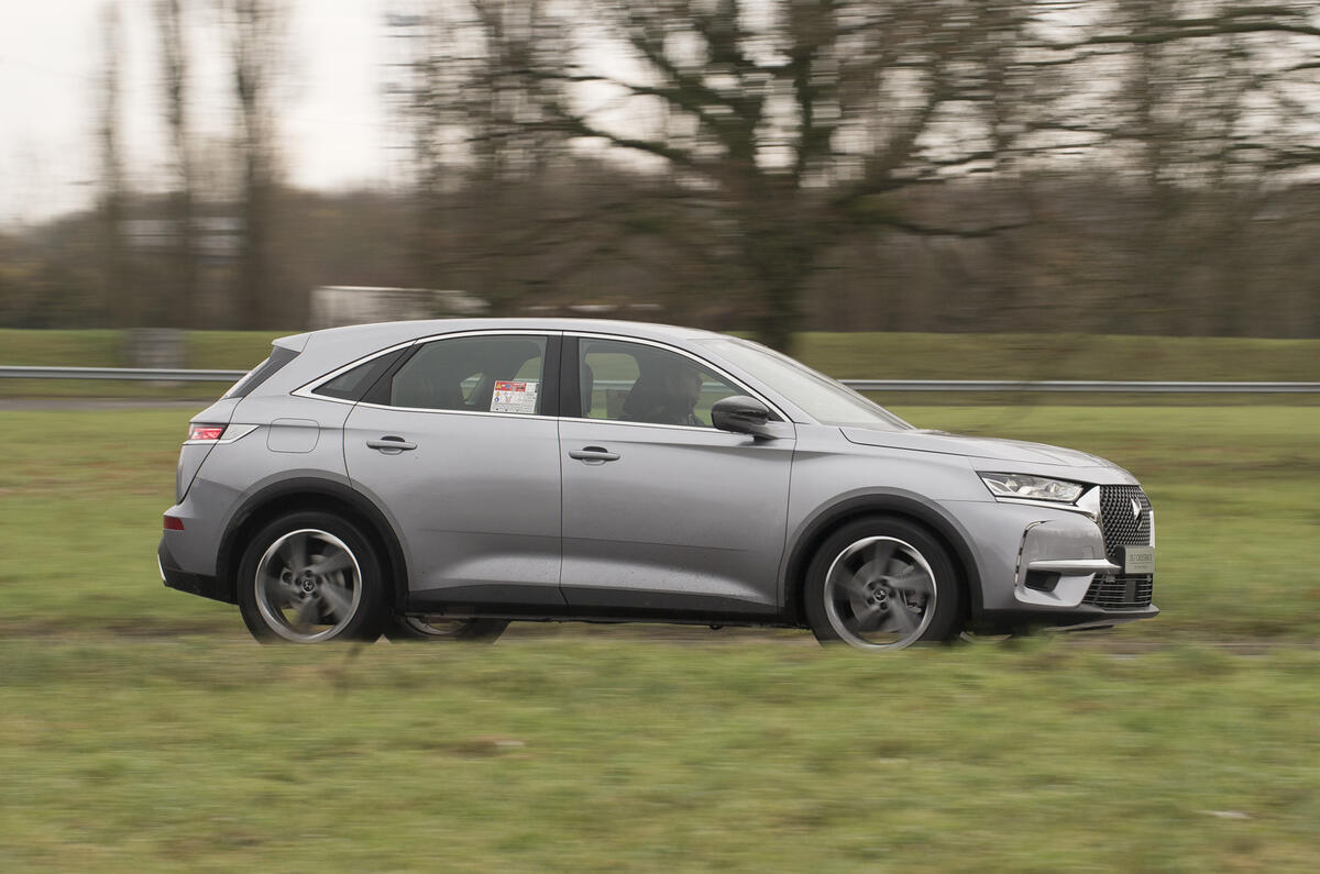 DS 7 Crossback E-Tense 4x4