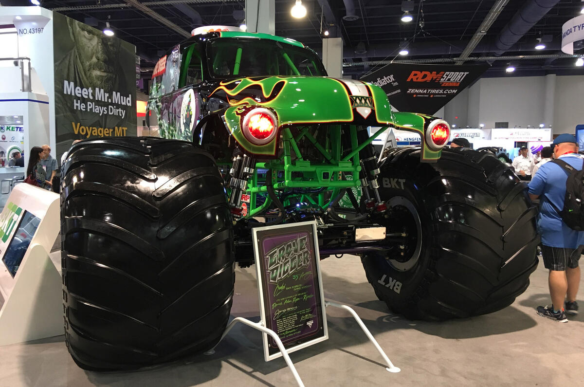 Picture Special The Best Of The 2017 Sema Show Autocar