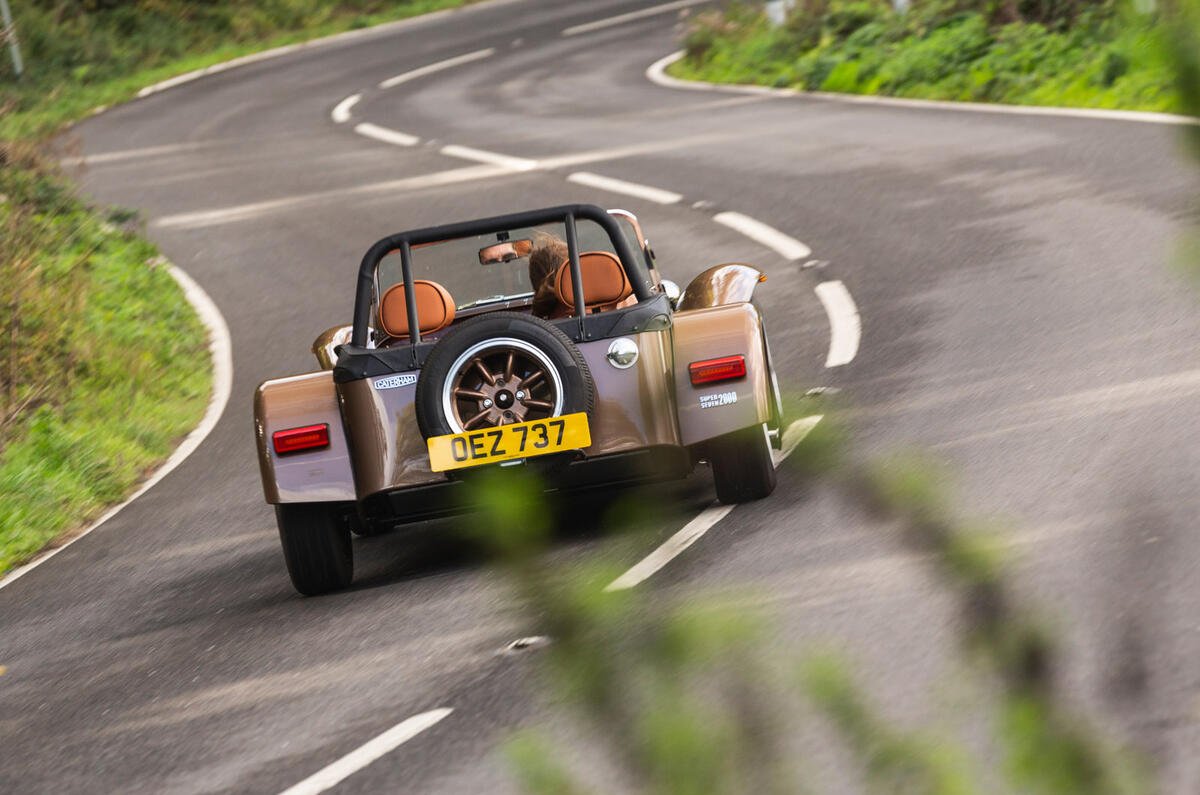 02 Caterham Super Seven 2000 FD 2022 rear corner