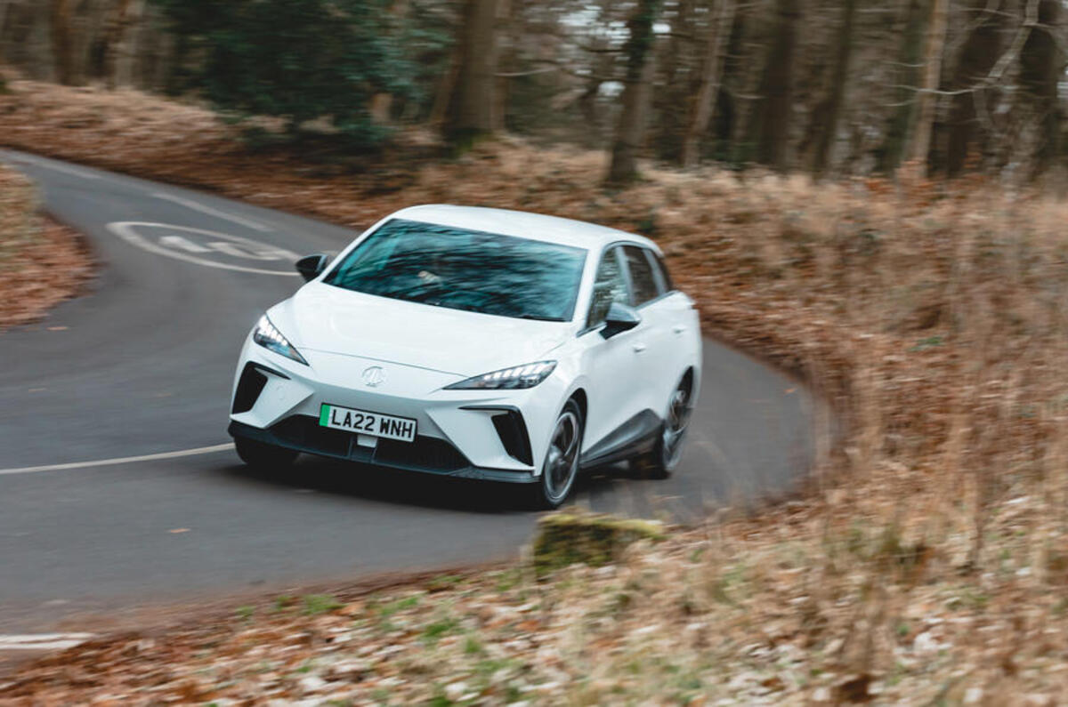 02 mg motor mg4 ev long range rt 2023 front cornering