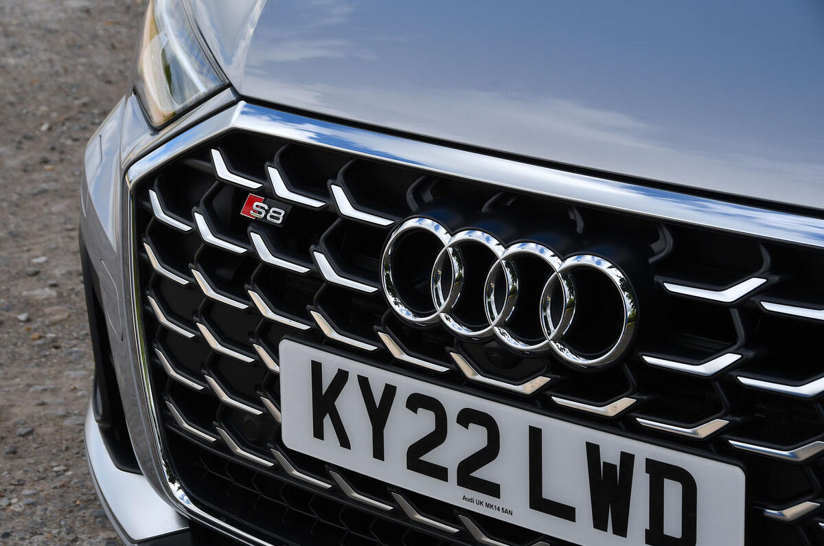 020 audi s8 grill 2022