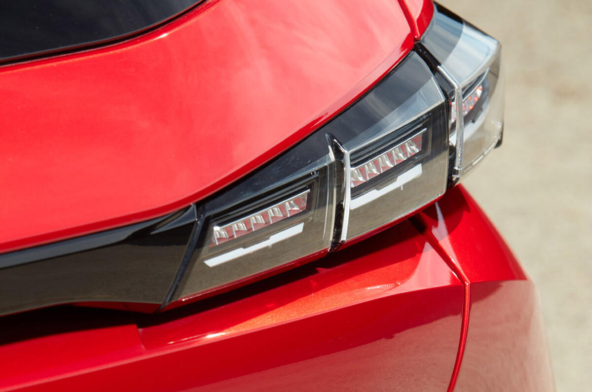 020 peugeot 308 rear light 2022