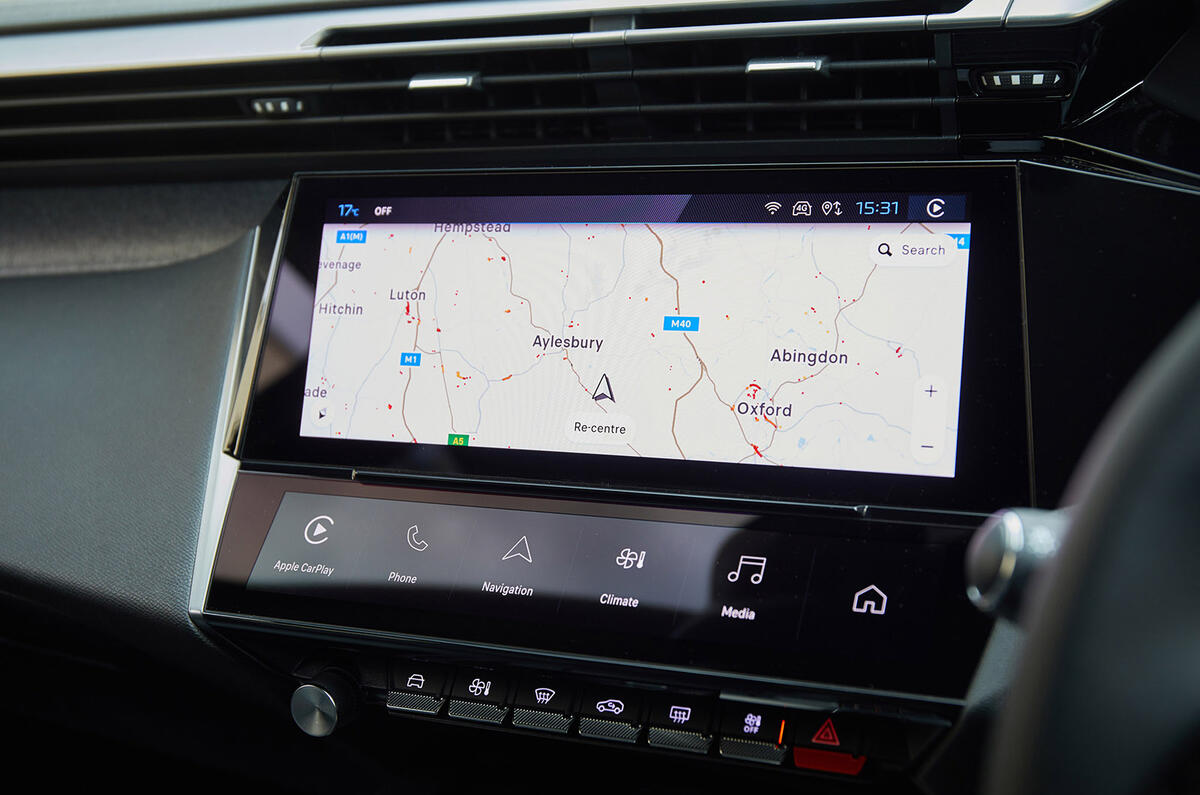 025 peugeot 308 satnav 2022