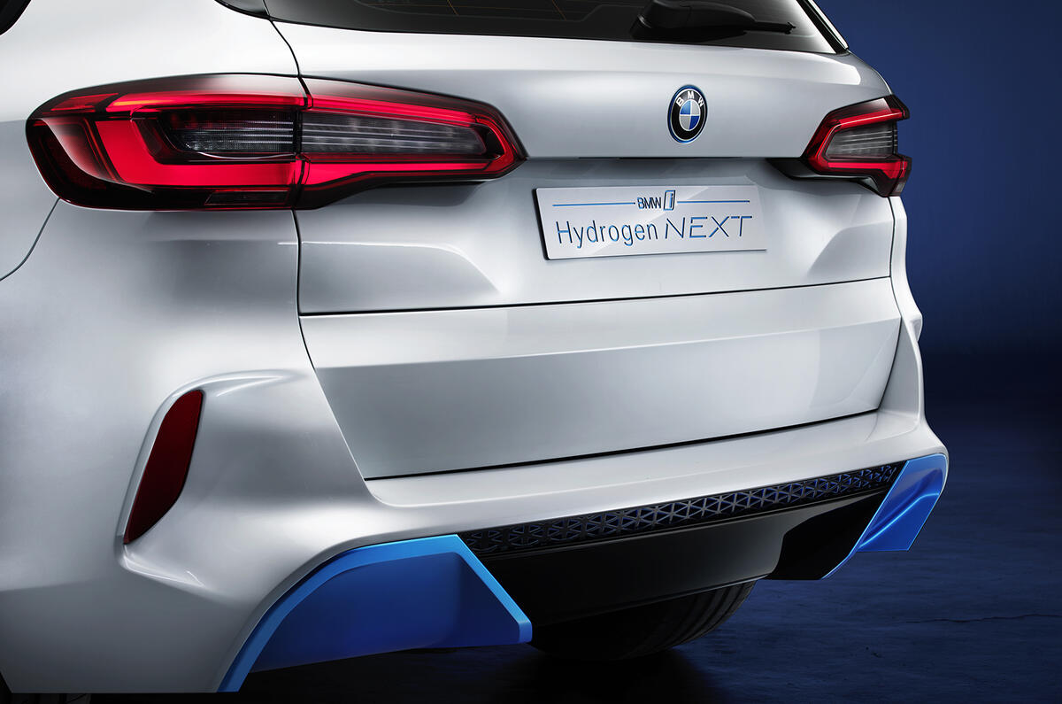 BMW I Hydrogen Next - official reveal rear bumper