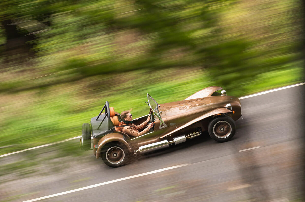 03 Caterham Super Seven 2000 FD 2022 side