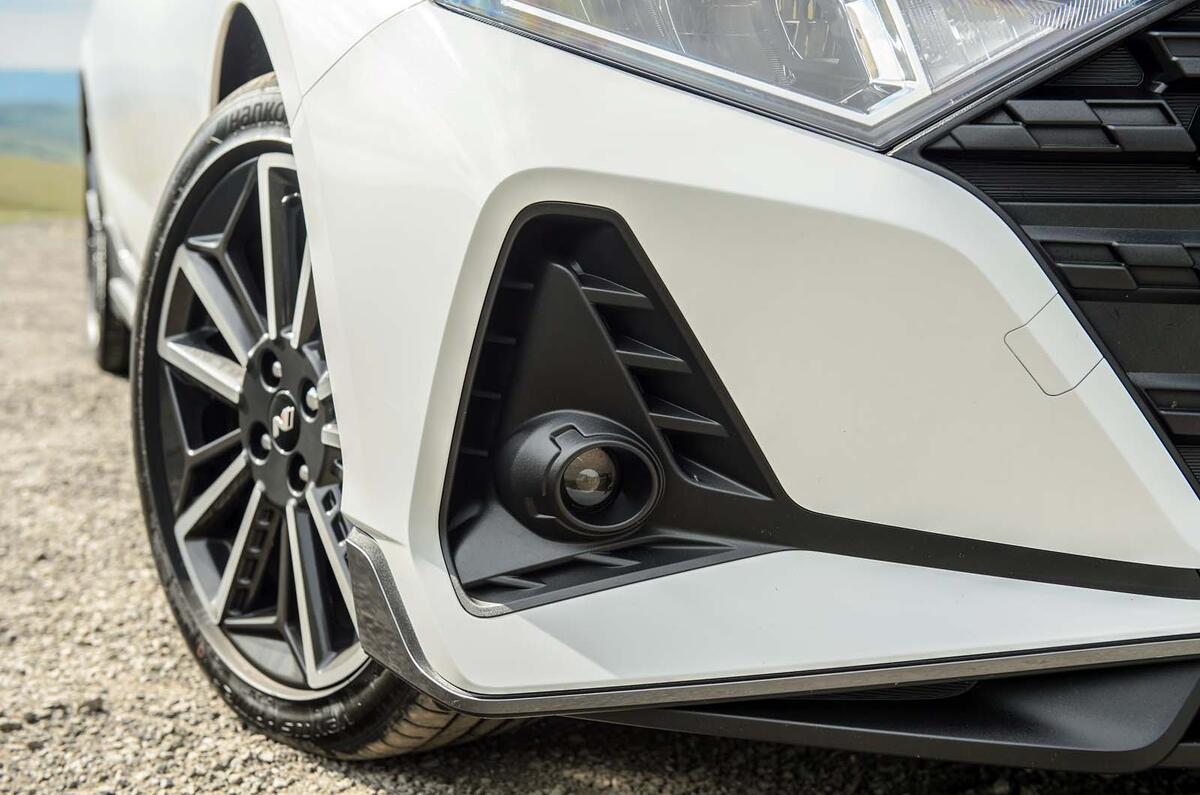03 Hyundai i20N Line 2021 FD pare-chocs