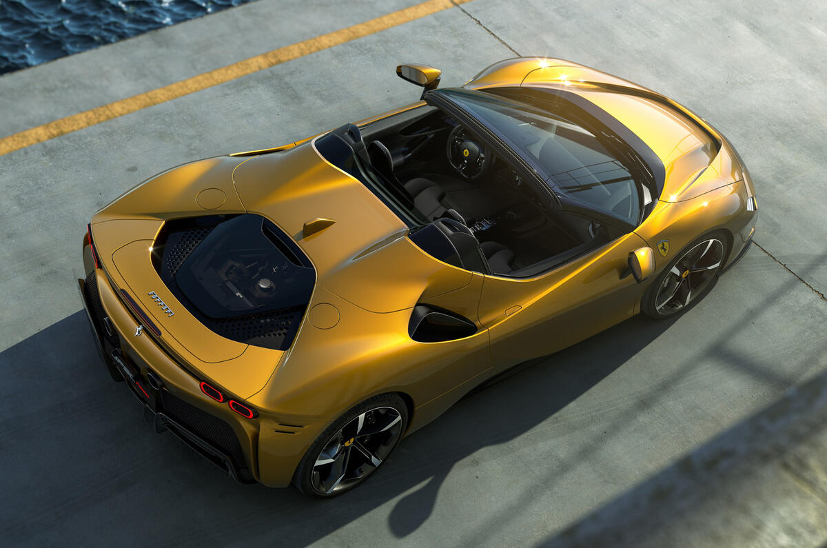 2020 Ferrari SF90 Spider - top
