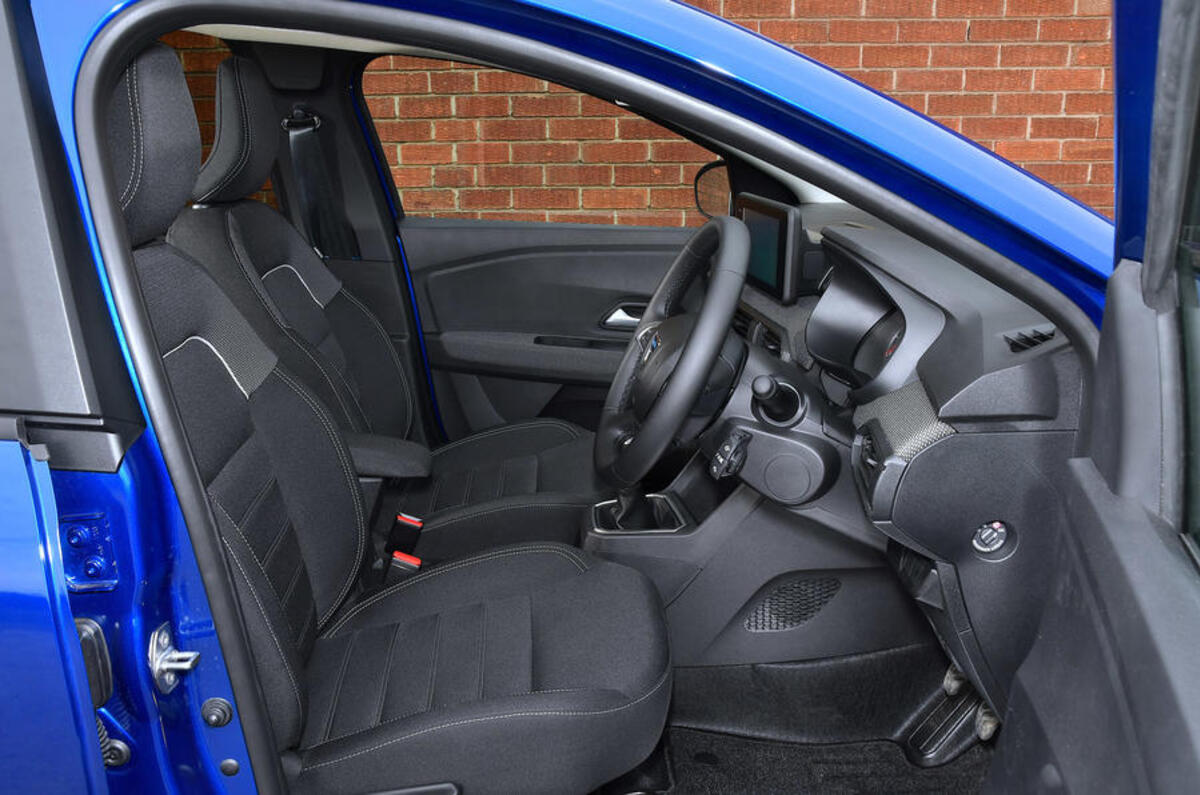 ClimAir Wind Deflectors For Dacia Jogger DJF Estate 2022- 5-door - View #11