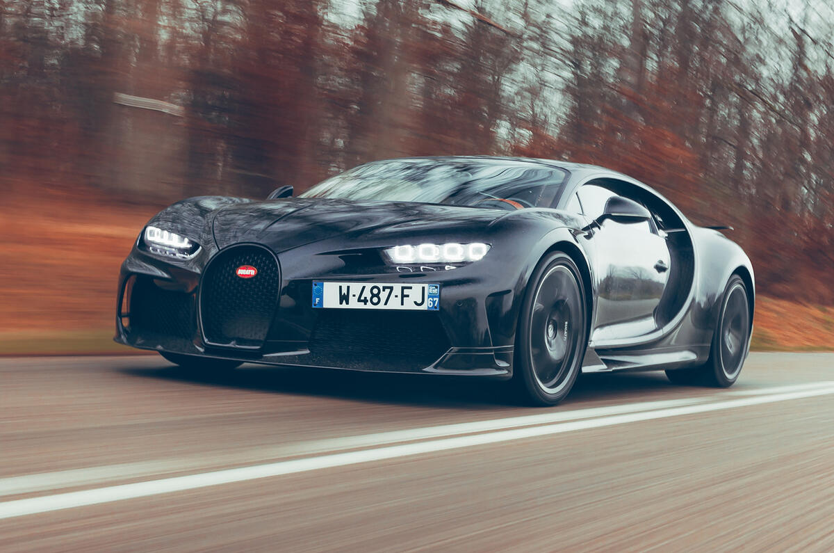 1 Bugatti Chiron Super Sport 2022 : premier essai, test de l'avant.