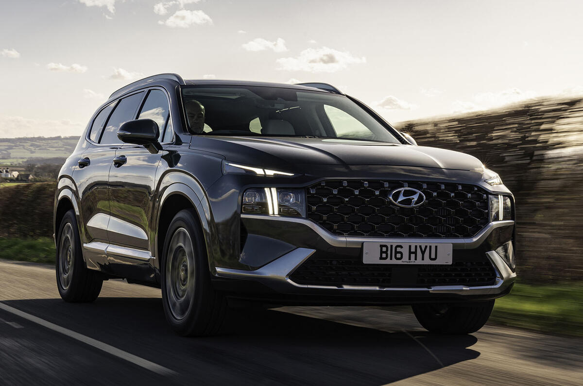 1 Hyundai Santa fe 2021 UK first drive review hero front