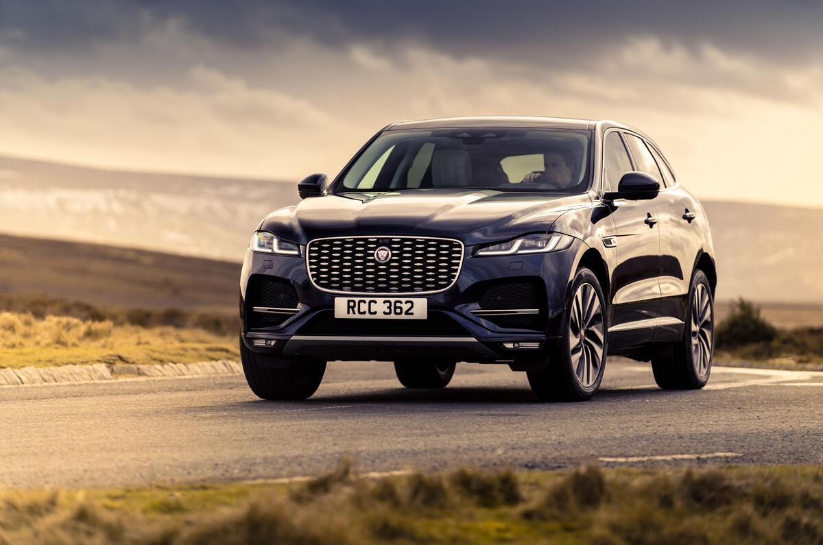 1 Jaguar F Pace P400e 2021 uk premier essai essai essai hero front