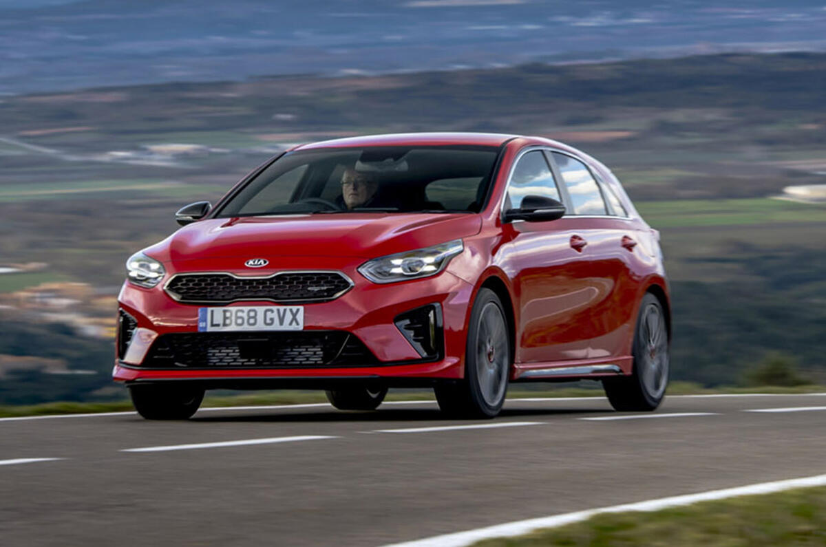Kia Ceed - hero front