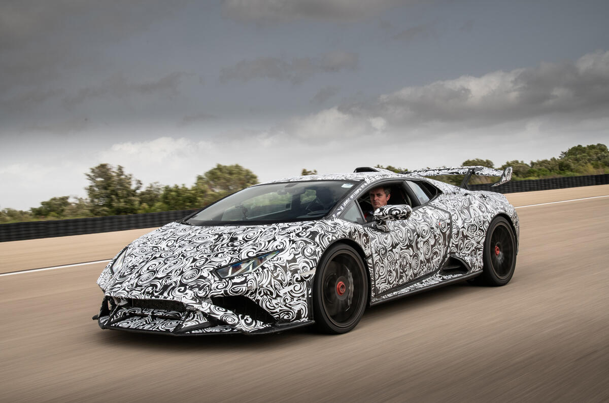 Lamborghini Huracan STO 2020 : premier bilan de conduite - un héros