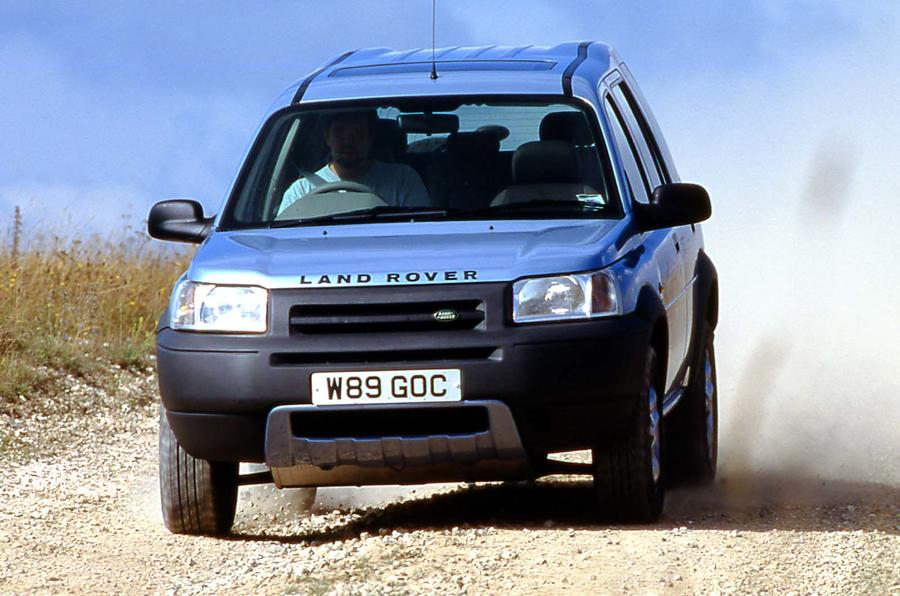 Land Rover Freelander 1996 front off road
