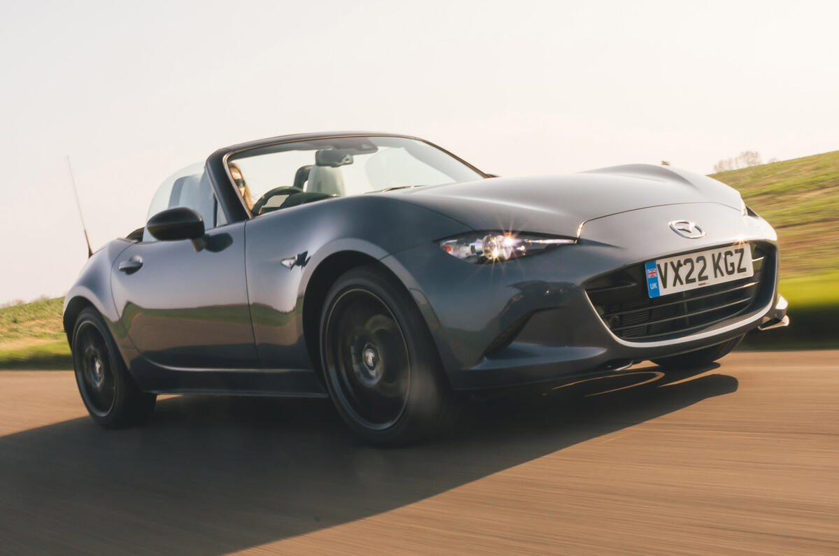  Mazda MX-5 2.0 GT Sport Tech 2022 Reino Unido primer manejo |  automóvil